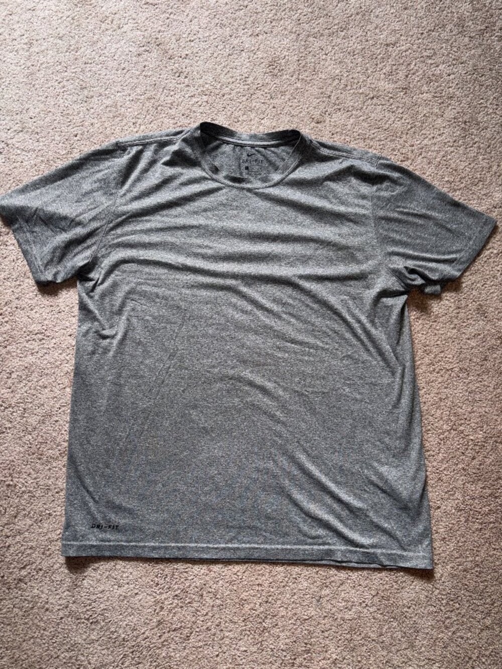 Men's Gray Nike Dri Fit Performance T-Shirt L